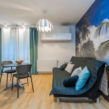 Flatbook Apartmenty - Криниця-Морська Екстер'єр фото