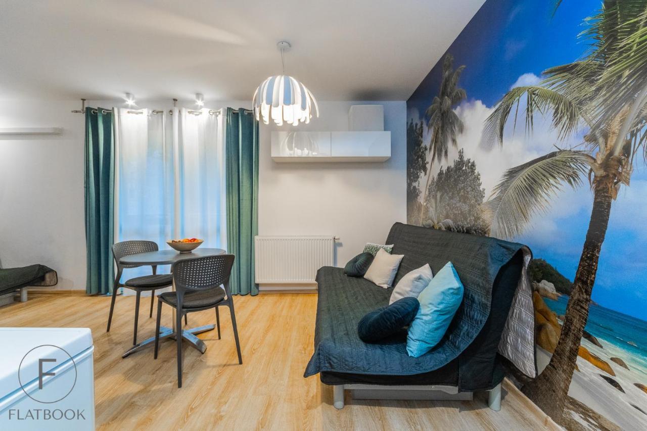 Flatbook Apartmenty - Криниця-Морська Екстер'єр фото